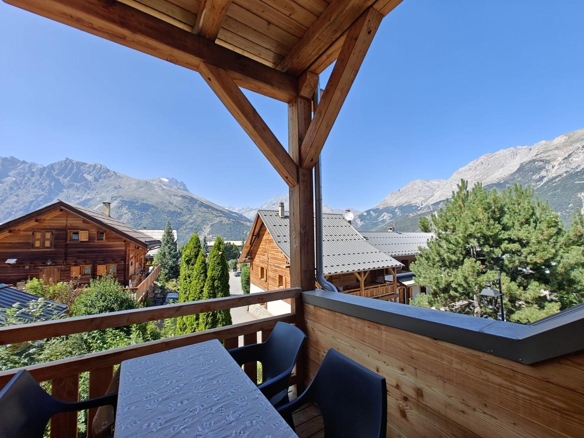 Apartamento "La Batisse Des Pres" Puy-Saint-Vincent Exterior foto